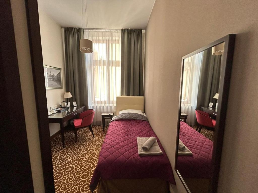 Wnętrze DK Dyplomat Pokój 209