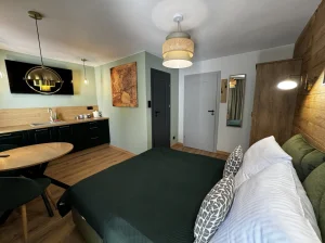 Apartament z balkonem