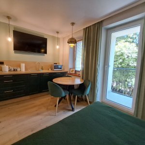 Apartament z balkonem