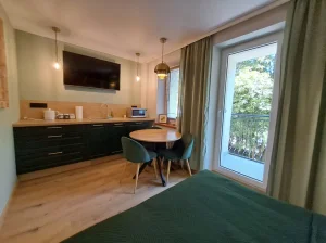 Apartament z balkonem